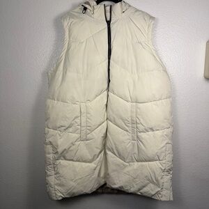 Nuage Women's Hooded Quilted Puffer
Vest Ivory Size 2X Plus
